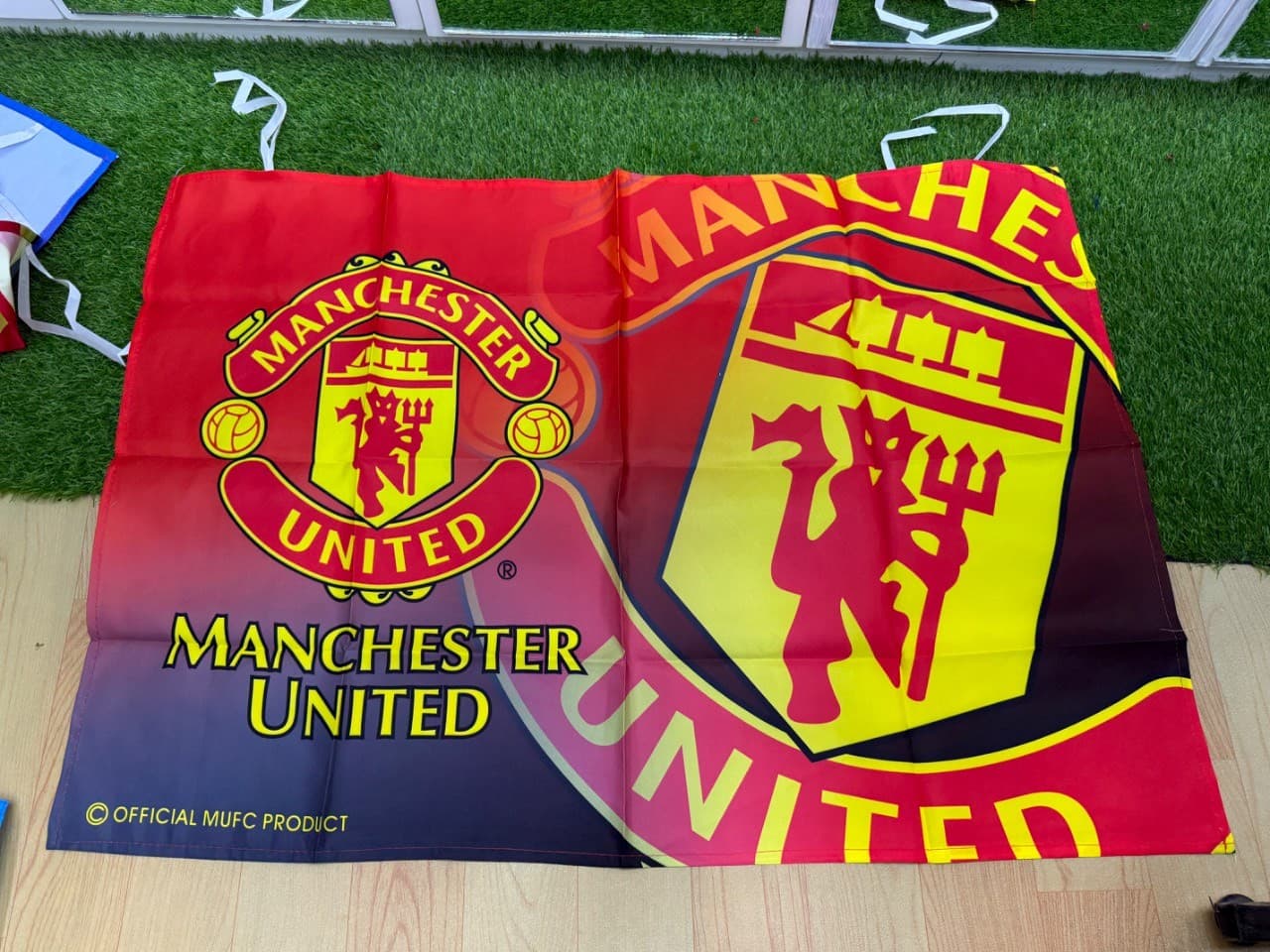 Man u flag