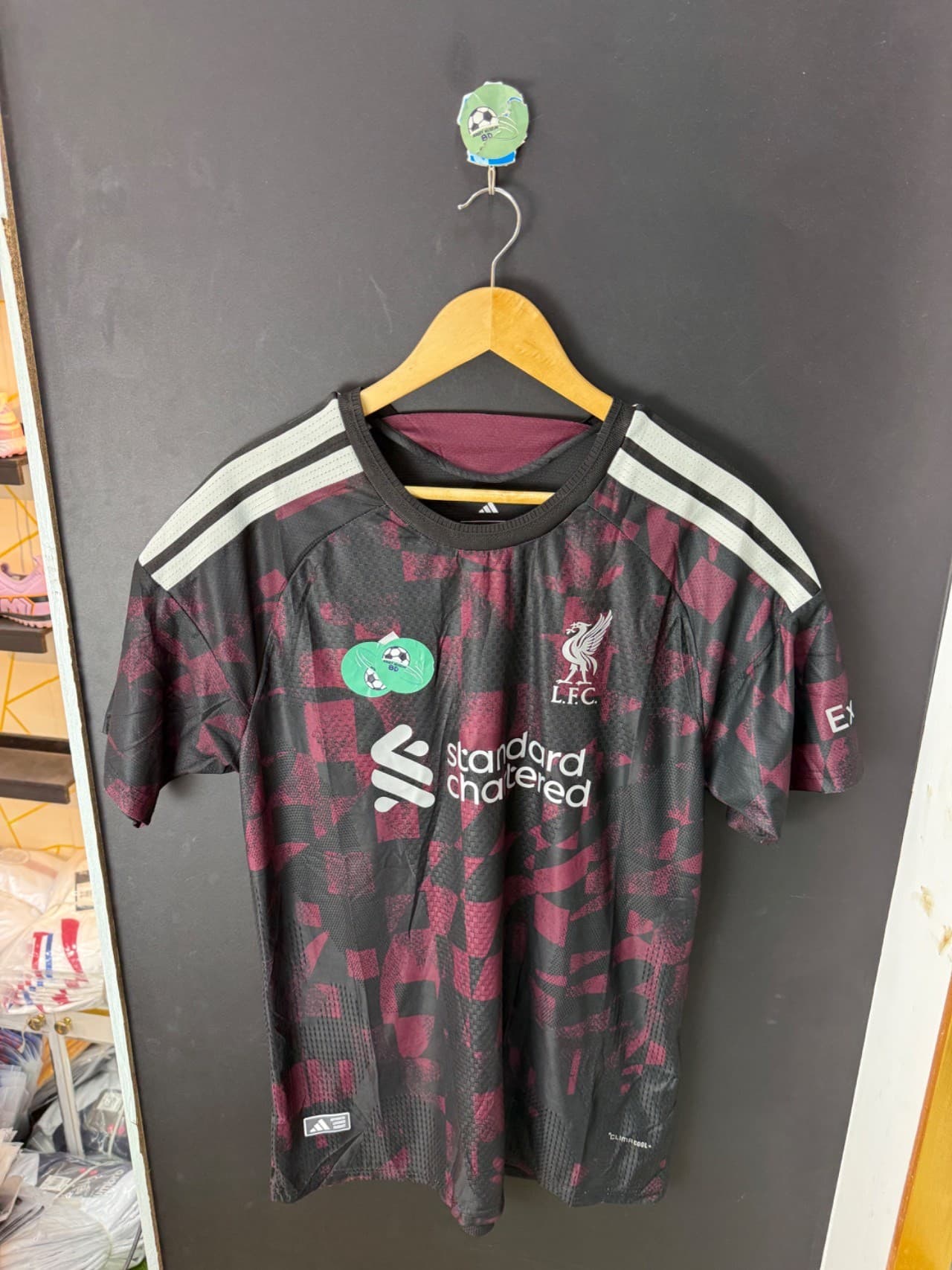 Liverpool 2026-27 third player