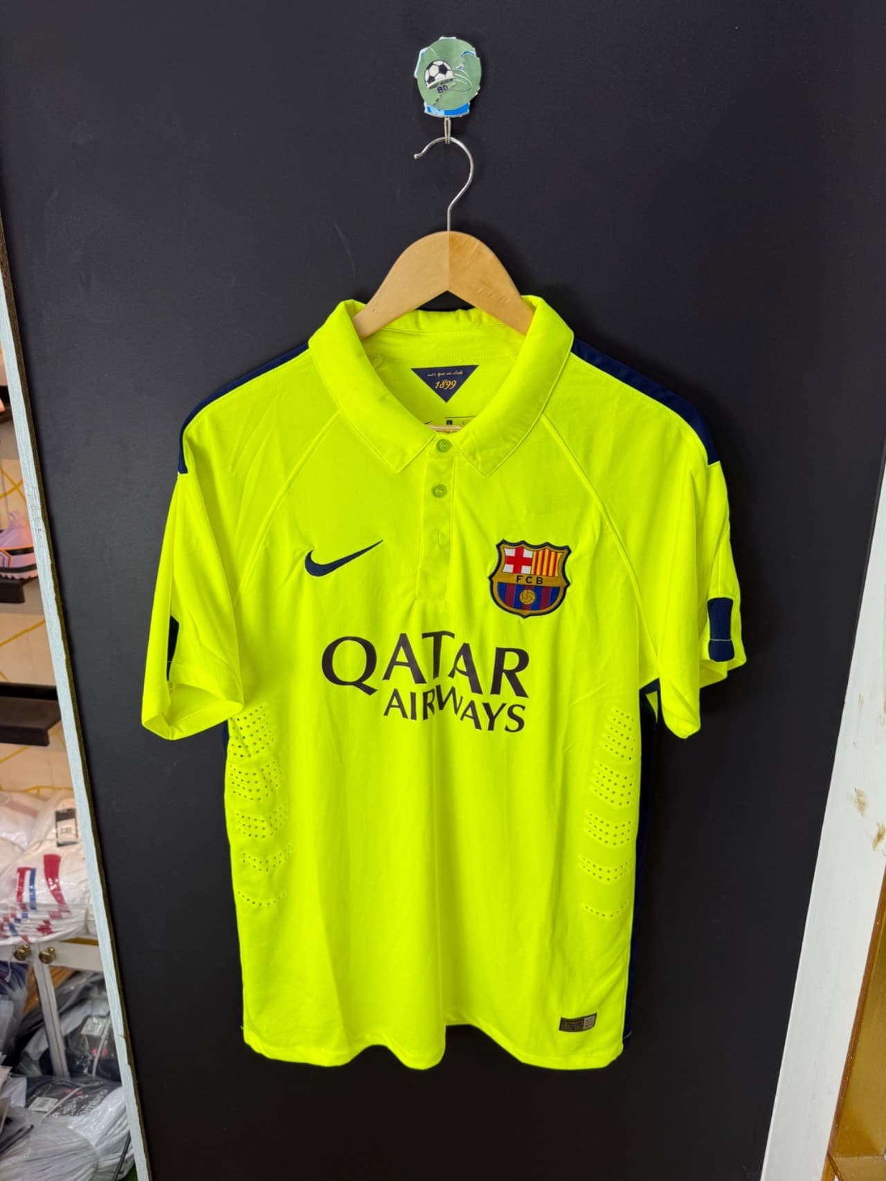 Barcelona 2014-15 Third kit